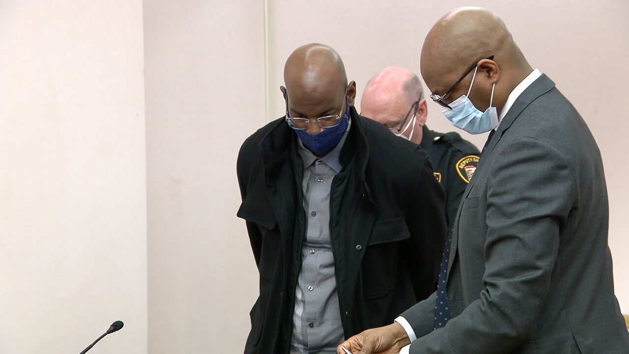Larisco Little, Sr. gets prison time for sexual contact with teen girl